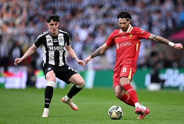 Newcastle United vs Liverpool (23:30 – 16/03)